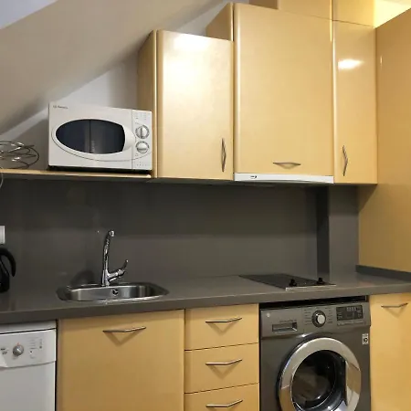 Bajondillo, Cozy Apartment One Step From The Beach Torremolinos